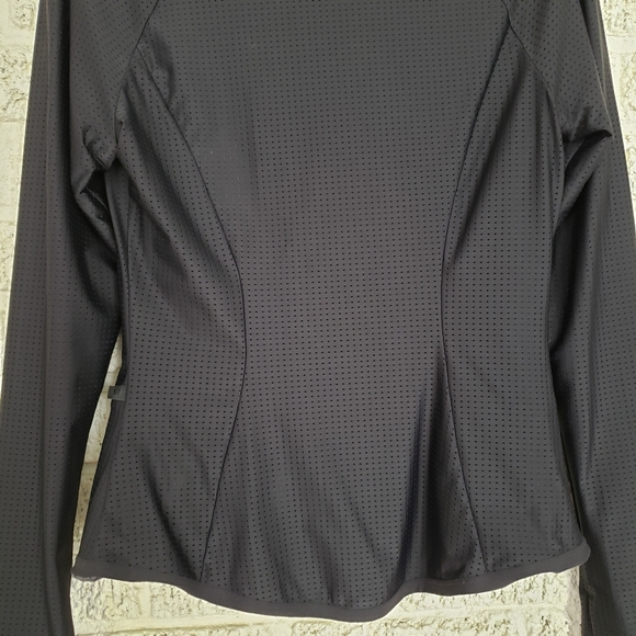 Lululemon Find Your Bliss Jacket - Picture 9 of 10